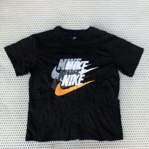 T-shirt Nike